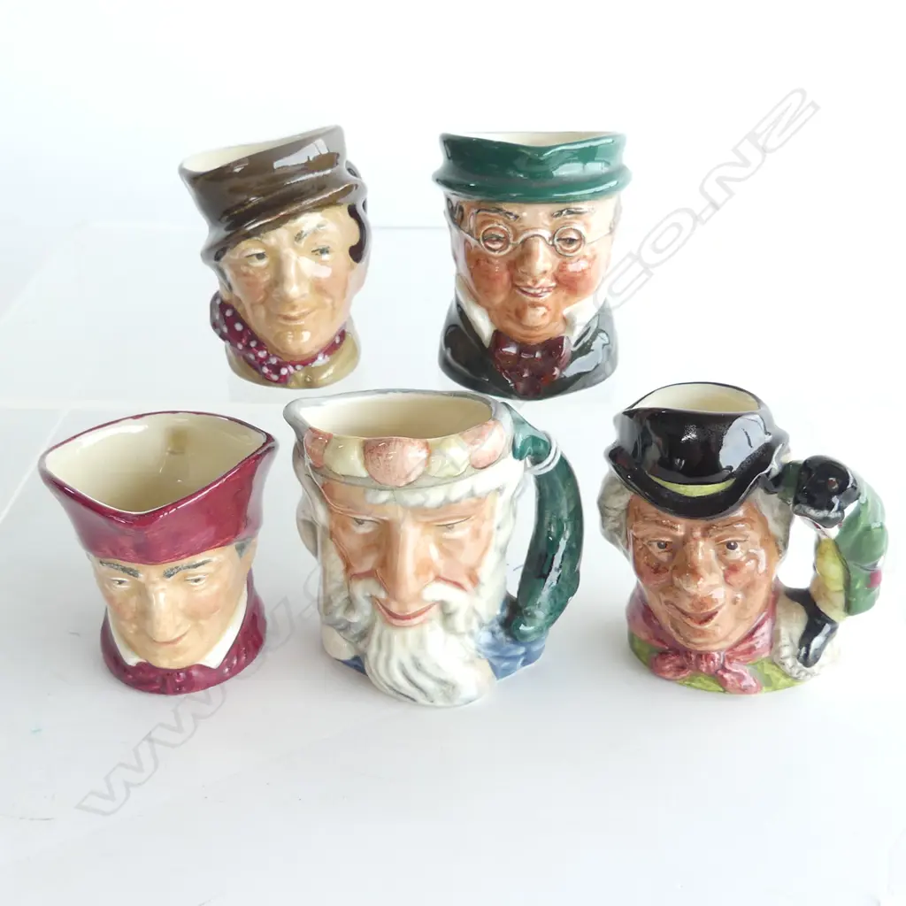 5 ROYAL DOULTON SM TOBY JUGS Image 1++
