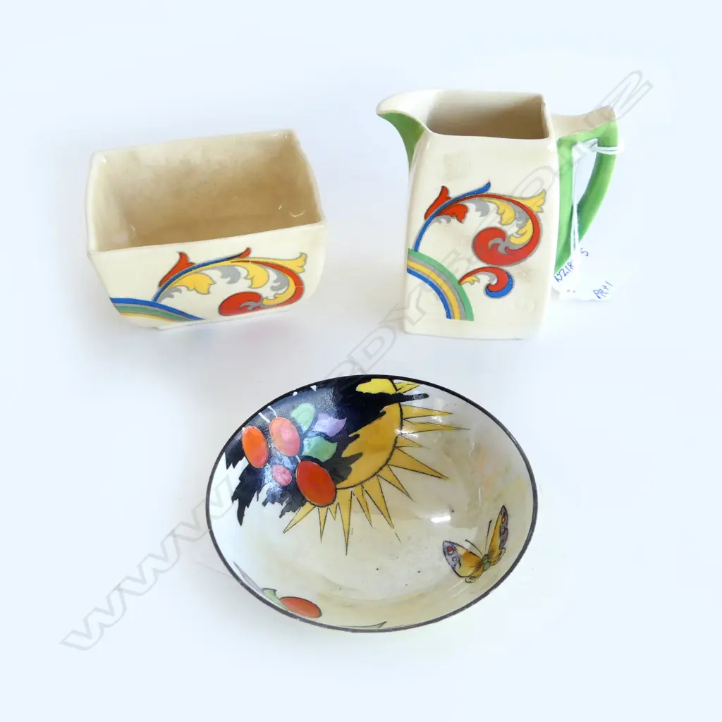 3 PC; 2 ROYAL DOULTON SYREN MINI MILK & SUGAR (jug chipped) & SHELLEY DISH (surface discoloured) DIA.75mm Image 1++