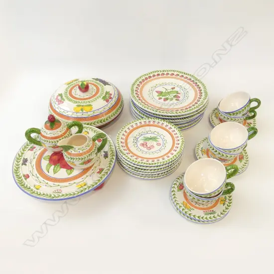 LG STRATA GROUP 'FRESH N' FRUITY' HAND PAINTED DINNER SET
