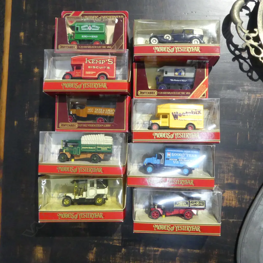 SMALL BOX OF 10 MINT & BOXED  MATCHBOX MODELS OF YESTERYEAR  Image 1++