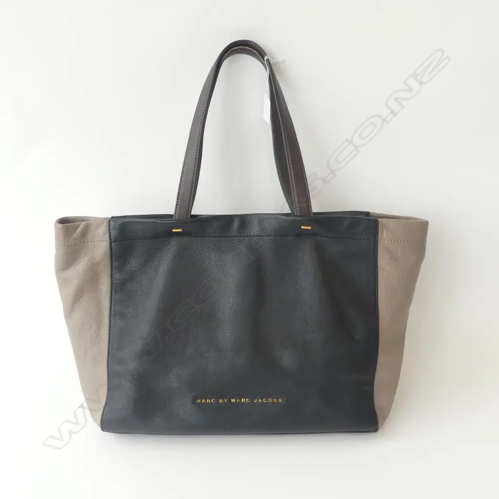 MARC JACOBS HANDBAG W.330mm Image 1++