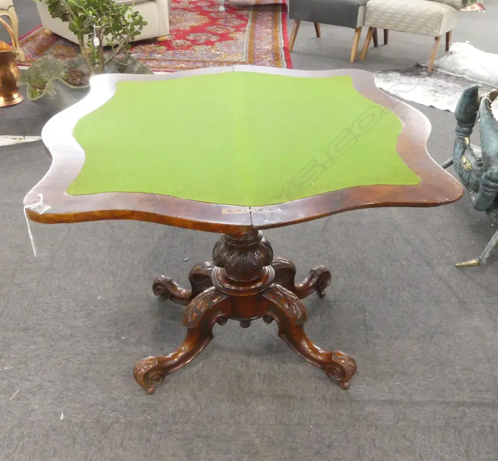 VICTORIAN MAHOGANY CARD TABLE ORNATE CARVED BASE Image 1++