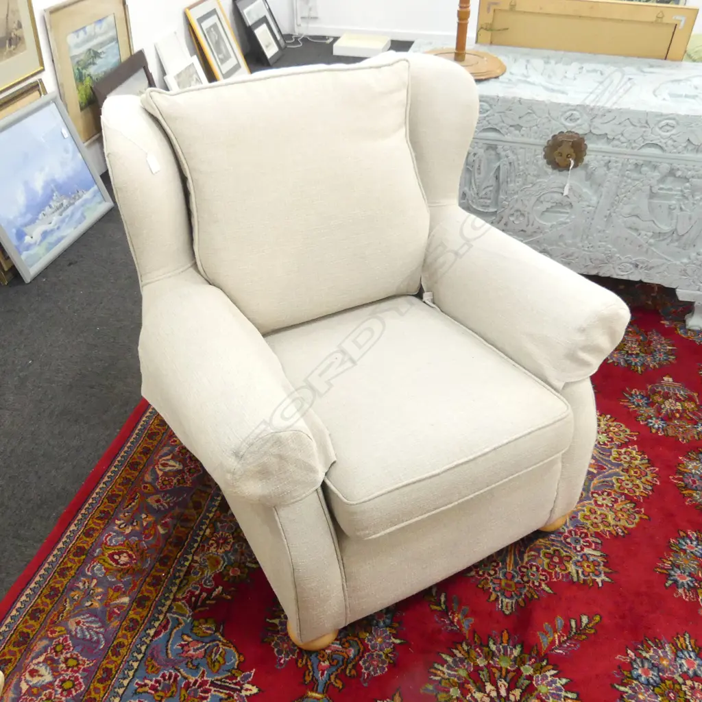 MODERN WING BACK ARMCHAIR W.870mm Image 1++