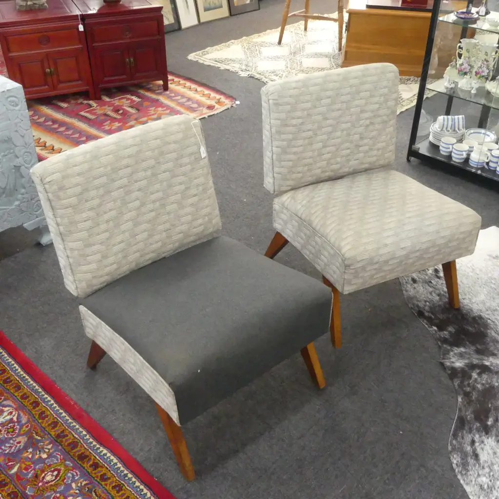 PR MID CENTURY CHAIRS Image 1++