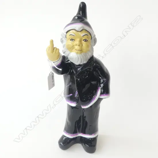  RESIN NAUGHTY GNOME black robes purple trim with MIDDLE FINGER RAISED H.330mm