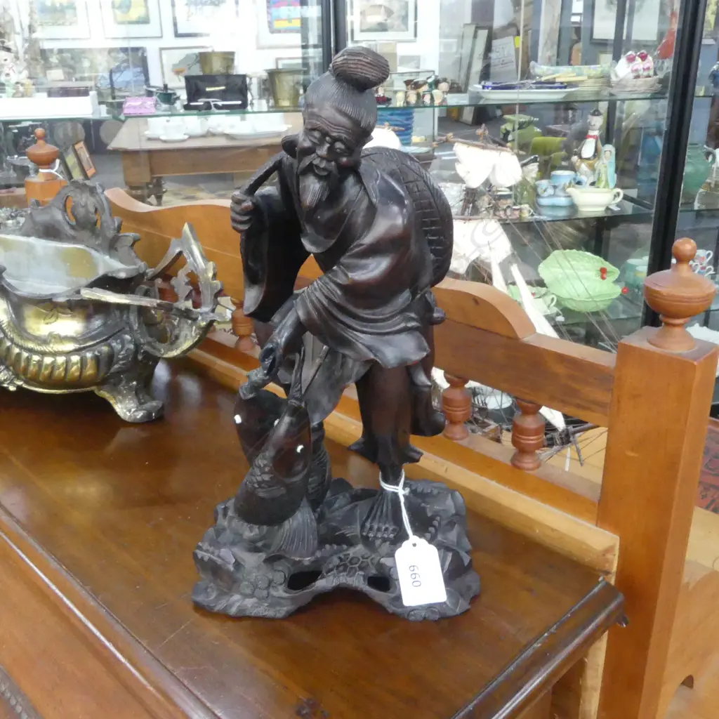ORIENTAL CARVED WOODEN FISHERMAN H.290mm Image 1++