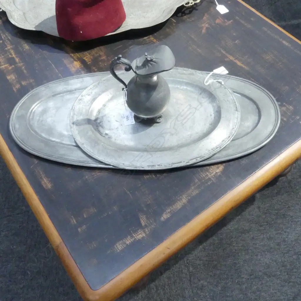 SM ANTIQUE PEWTER JUG & PR MODERN PEWTER TRAYS L.600mm & 350mm Image 1++