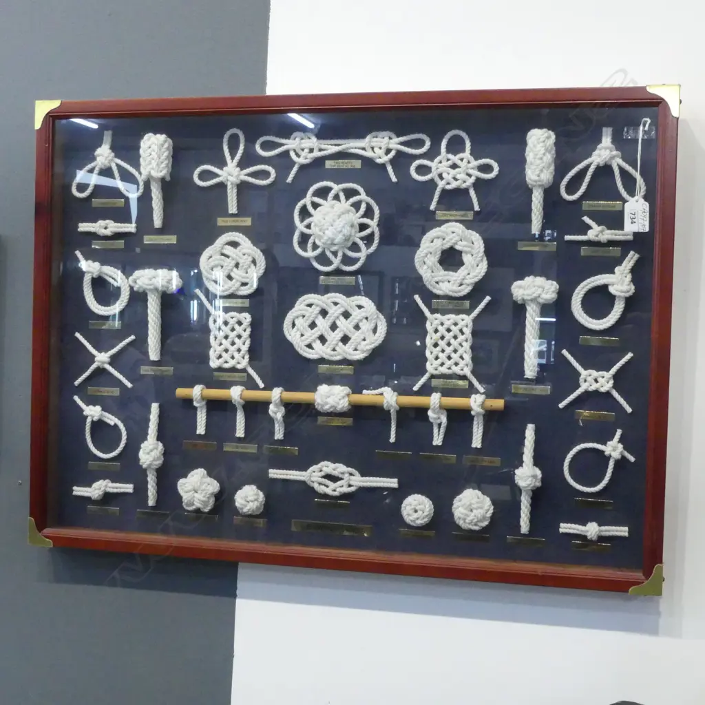 FRAMED 'MARINER'S KNOTS' DISPLAY 40 named knots 525 x 725mm Image 1++