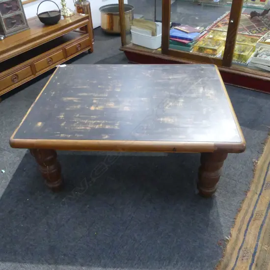 WOODEN COFFEE TABLE, BLACK TOP 1040x800x450mm