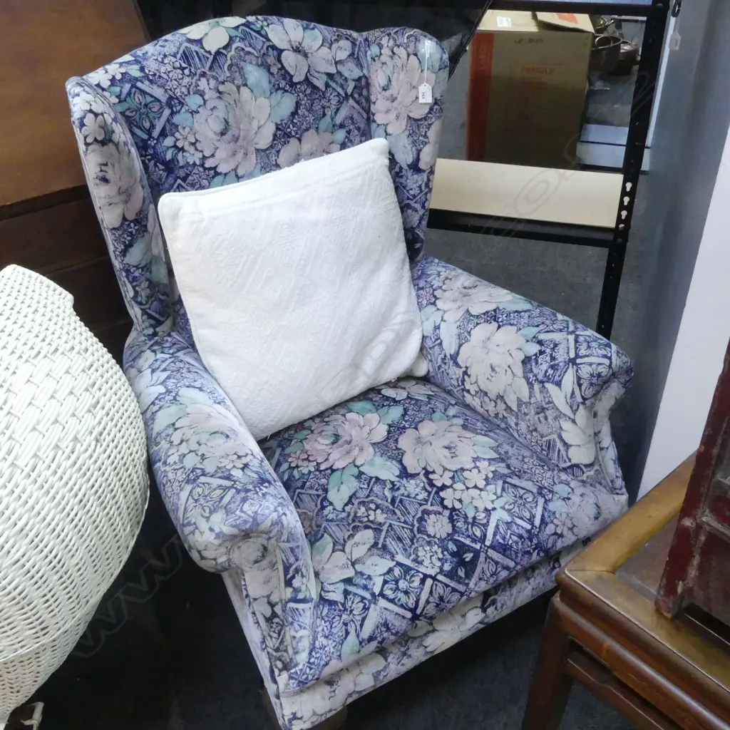WING BACK ARMCHAIR - FADED Image 1++