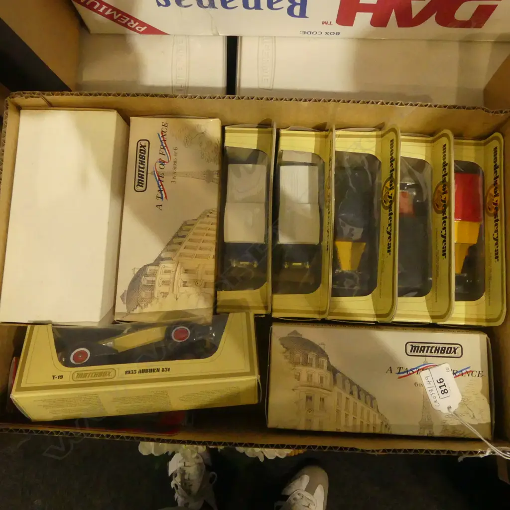 BOX OF 10 MINT & BOXED MATCHBOX  YESTERYEAR  MODELS Image 1++
