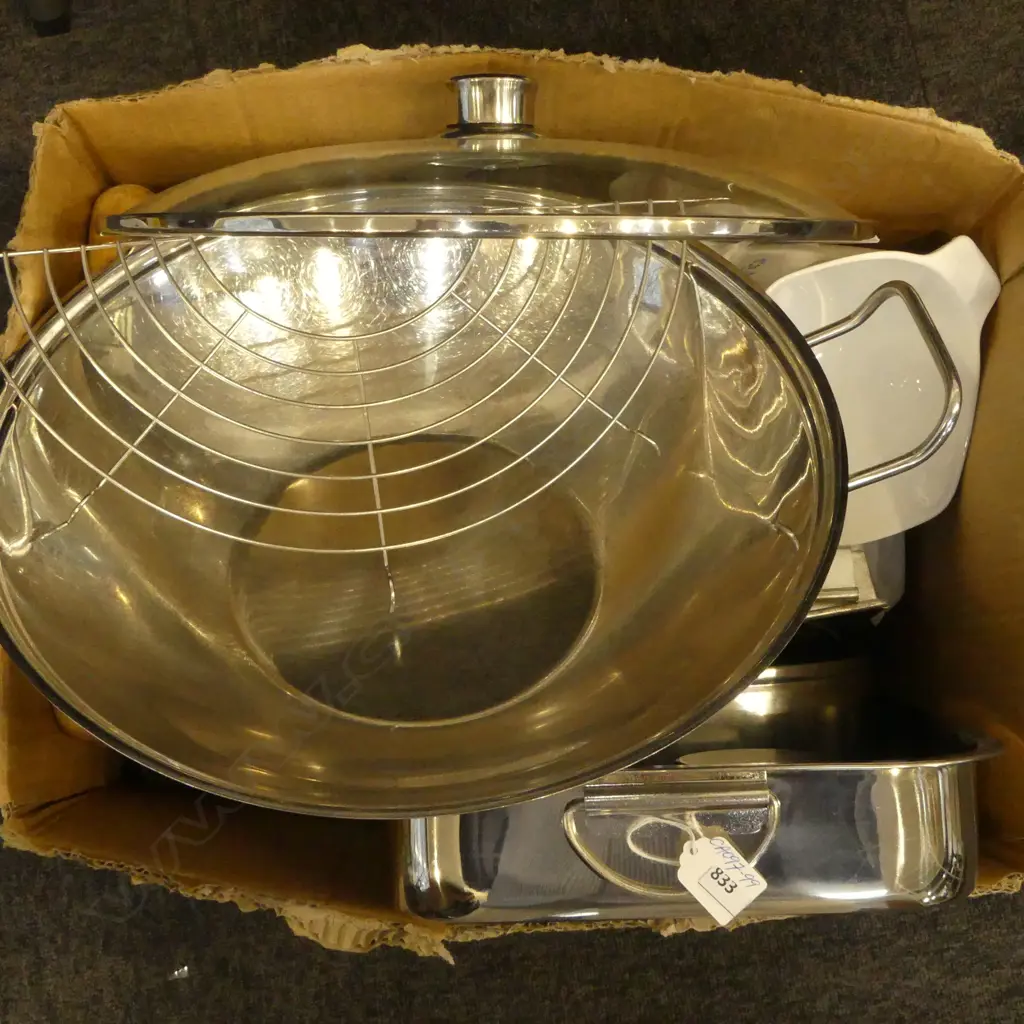 BOX OF KITCHENELIA: mortar & pestles + stainless dishes etc Image 1++