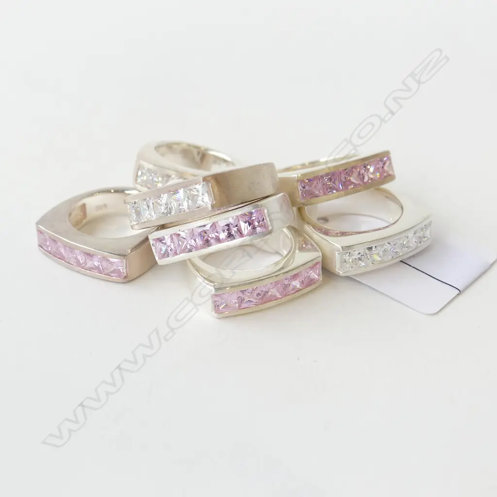 7 SILVER & CZ DRESS RINGS, PINK & WHITE, VARIOUS SIZES, 60gm Image 1++