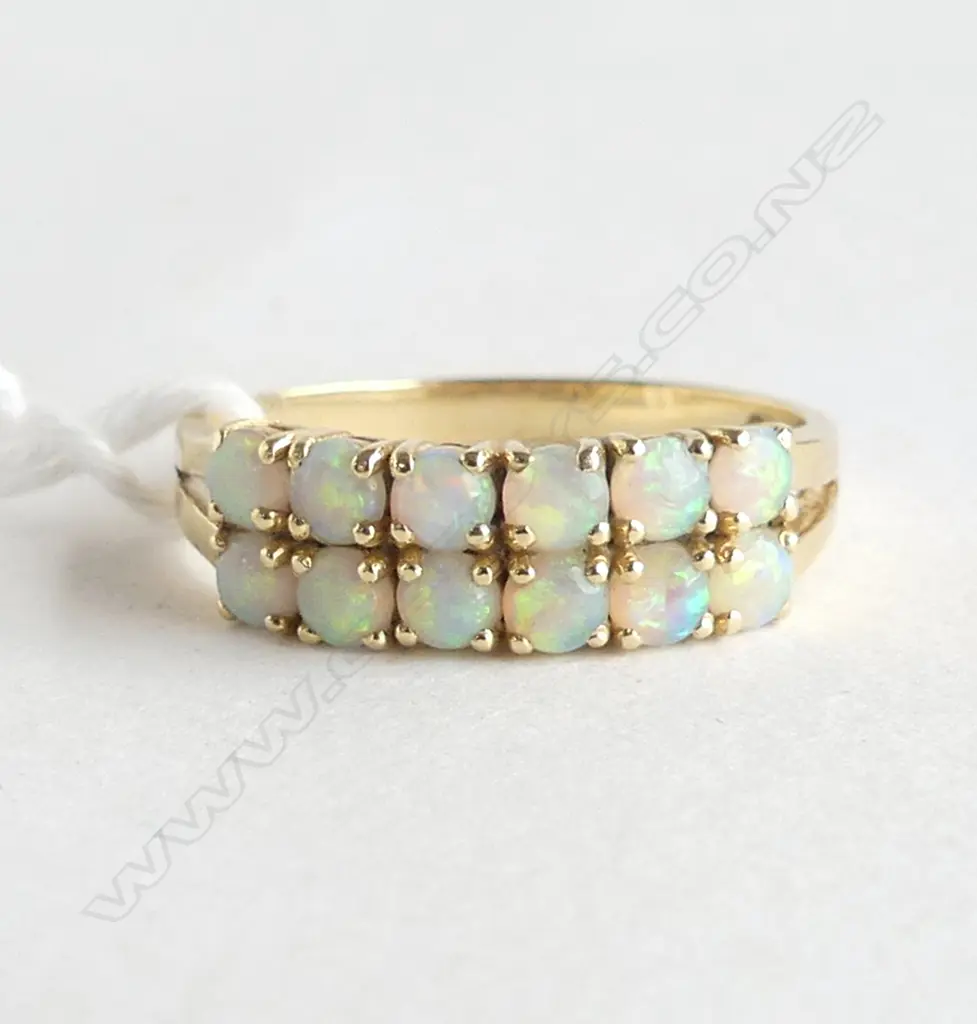 14CT OPAL RING 2.7gms  SIZE O Image 1++