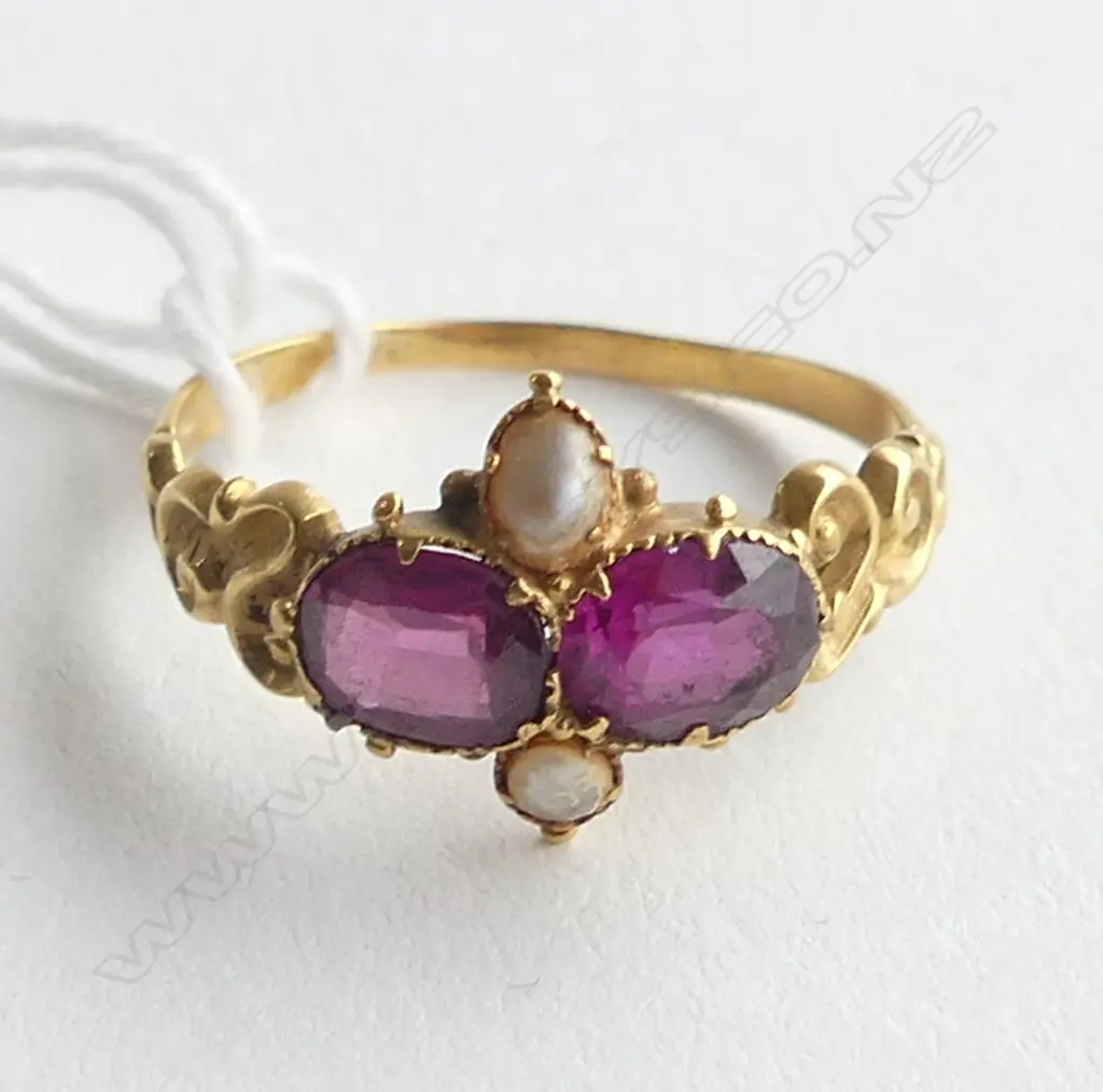18ct GEORGIAN TESTING AS ALMANDINE GARNET/PEARL RING 2.0gms SIZE P HAS HAD SOME SLIGHT REPAIRS Image 1++