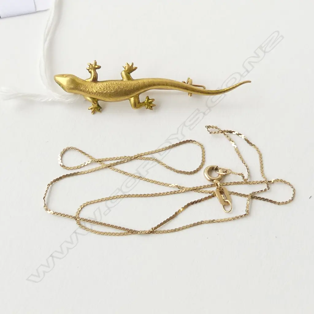 14ct GOLD LIZARD BROOCH L.50mm 3.1gms + 9CT CHAIN 0.8gms Image 1++