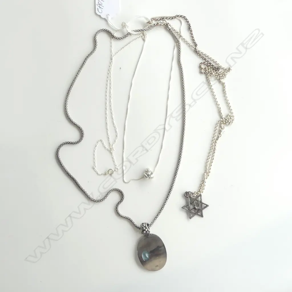 4 SILVER NECKLACES: 3 W PENDANTS Image 1++