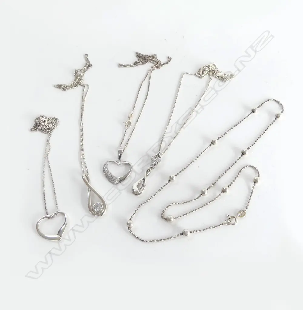 X5 S/SILVER NECKLACES Image 1++