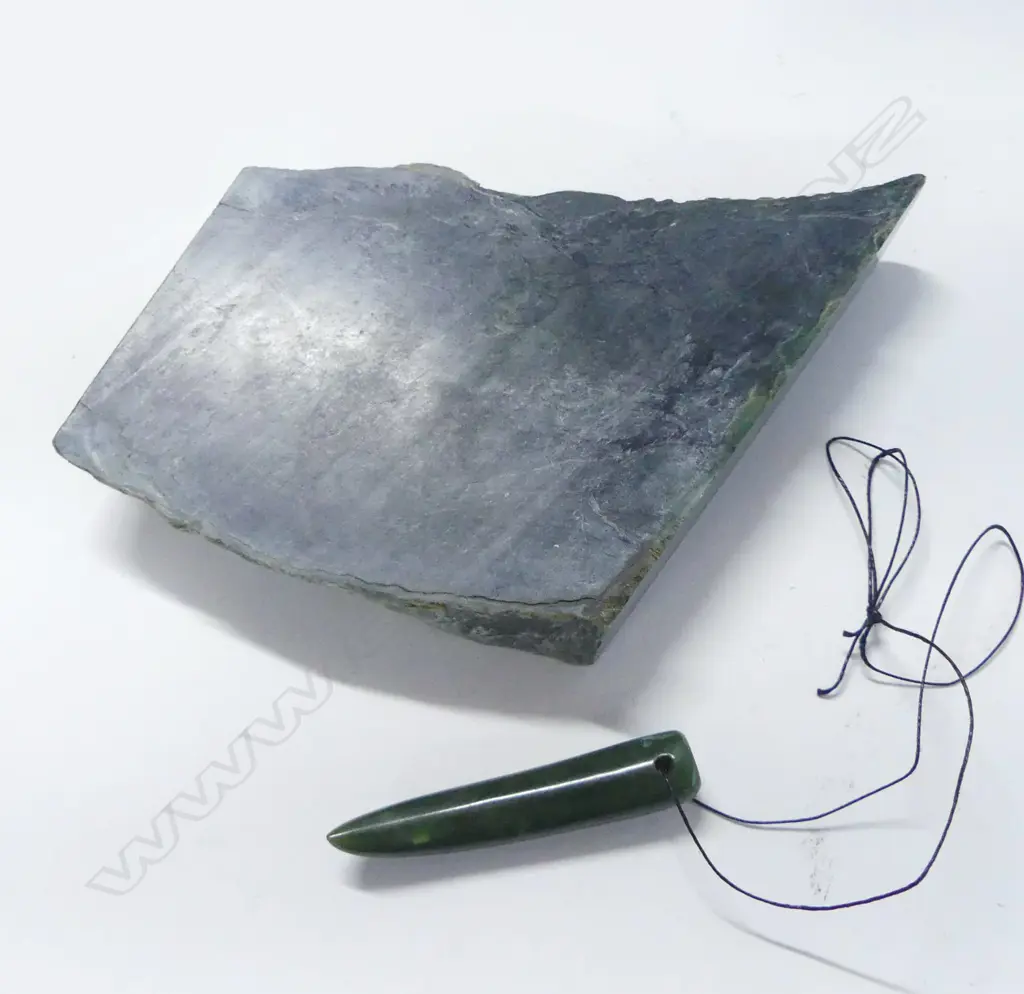 2 PCES GREENSTONE; PENDANT + PIECE 95x120x20mm Image 1++