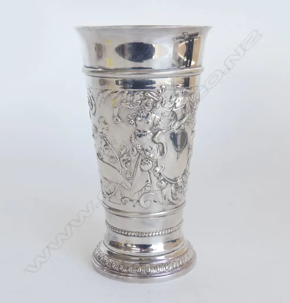 WMF ART NOUVEAU SILVER PLATED VASE EMBOSSED WITH LADY & KNIGHTS HELMET, H.160MM Image 1++
