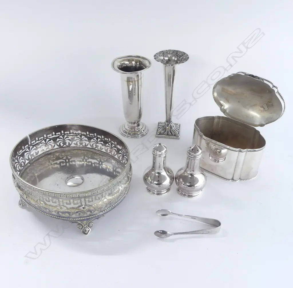 7 PCES ASST. SILVER PLATE  INCL. PIERCED DISH W.190mm & TEA CADDY Image 1++