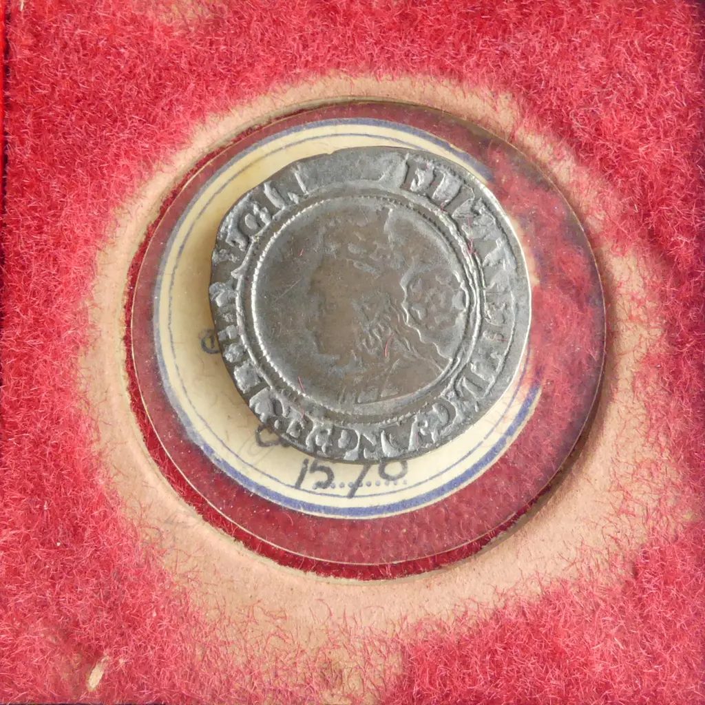 1570 ENGLISH SILVER SIXPENCE COIN Tower of London Mint  Image 1++