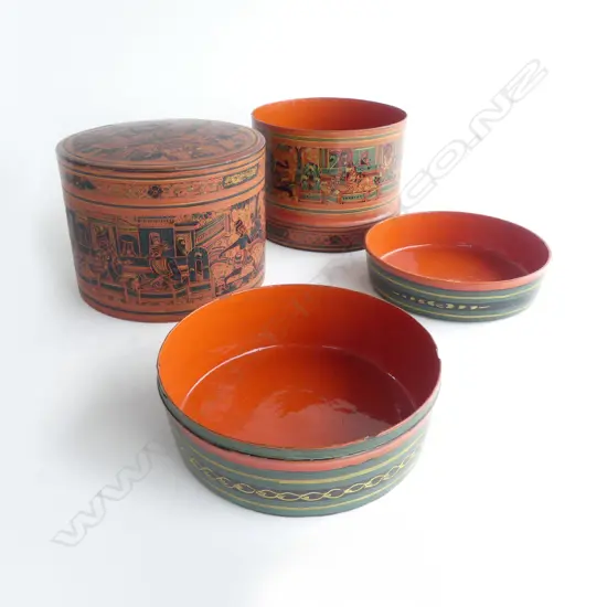THAI LIDDED BOX