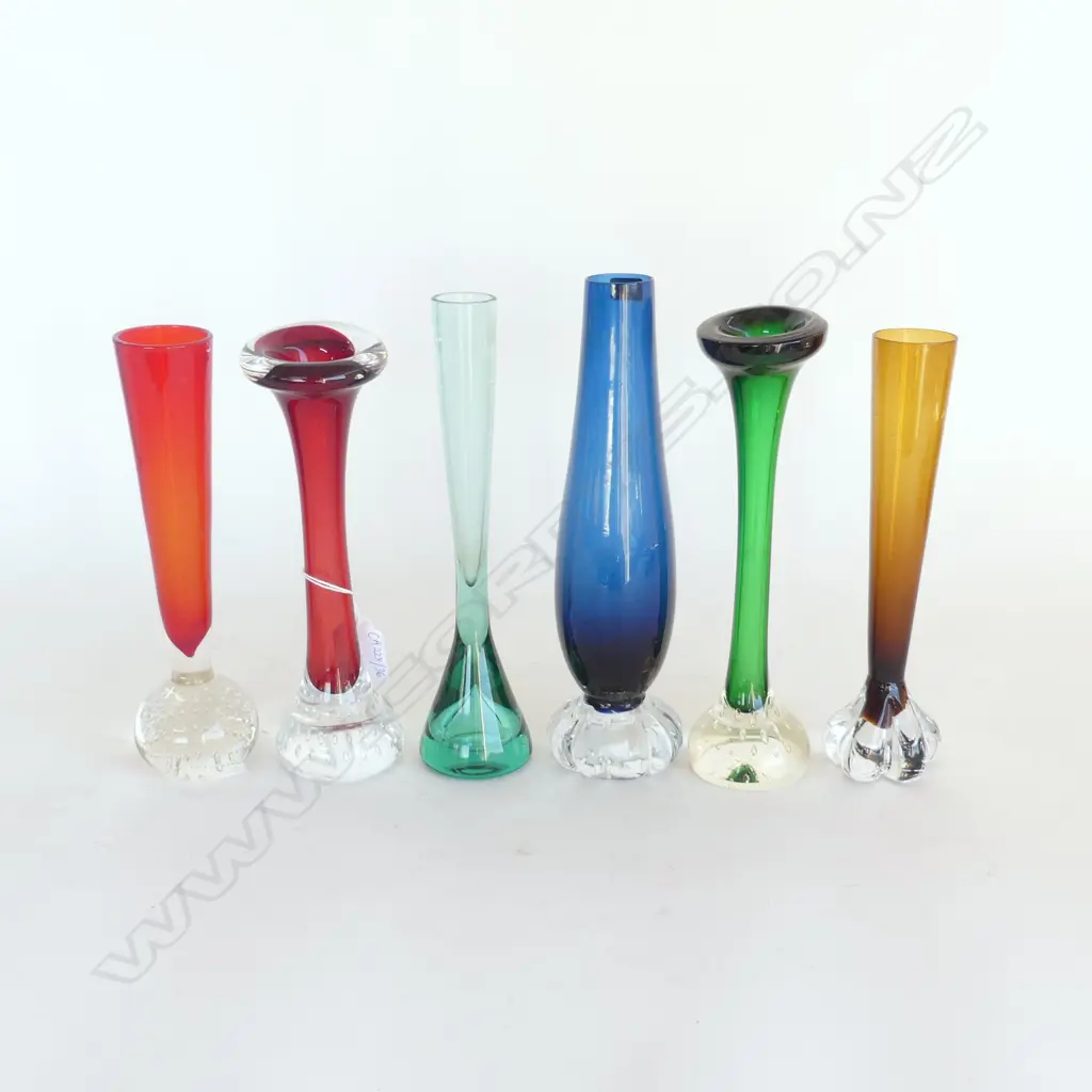 6 RETRO ART GLASS VASES H.220mm Image 1++