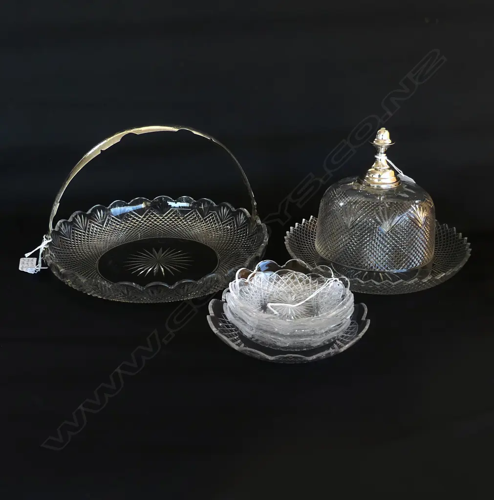 ANTIQUE DUTCH CRYSTAL HANDLED BOWL  833 SILVER FITTINGS COVERED BOWL 833 SIL FITTINGS & 7 MATCHING DISHES Image 1++