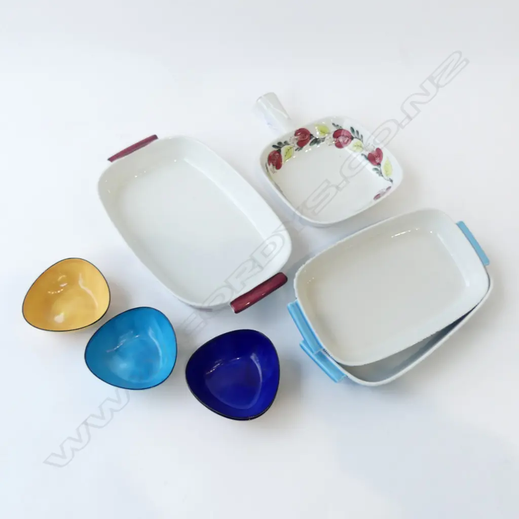 4 RORSTRAND OVENWARE DISHES W.295mm + 4 KOCKUM SWEDEN ENAMELLED DISHES  AF Image 1++