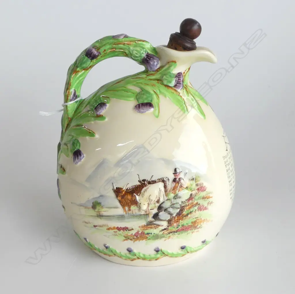 CROWN DEVON MUSICAL JUG  AULD LANG SYNE H190MM Image 1++