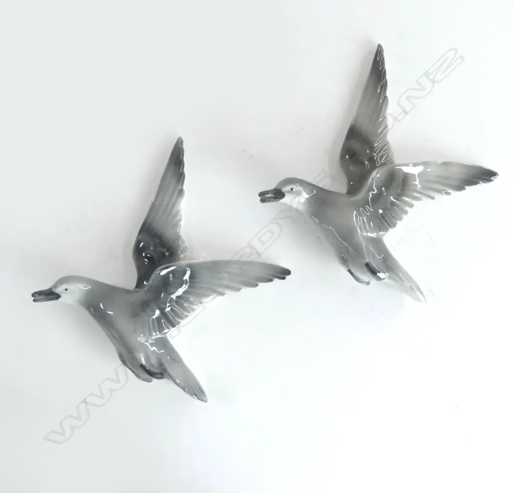 PR OF CHINA VINTAGE WALL SEA GULLS L150MM Image 1++
