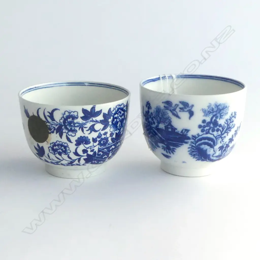 PR EARLY WORCESTER LIDDED BOWLS Image 1++