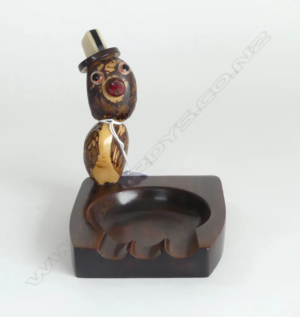 NUT BIRD ASHTRAY IN THE STYLE OF HENRY HOWELL  1920S H120MM Image 1++