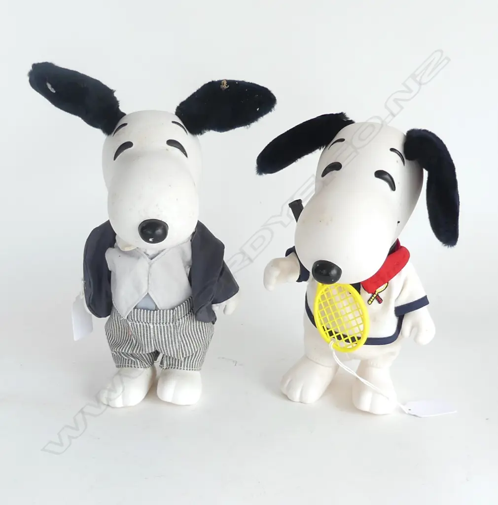 2 SNOOPY HARD RUBBER TOYS: 1 dressed for tennis the other in a tux Image 1++