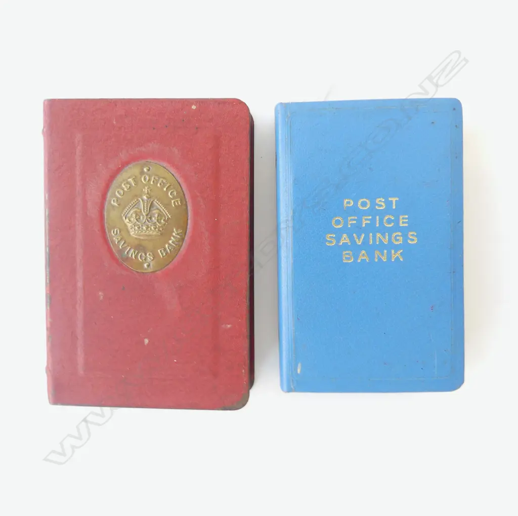 TWO VINTAGE POST OFFICE SAVINGS BANK MONEY BOXES IN BLUE AND RED, L. 118-127MM Image 1++