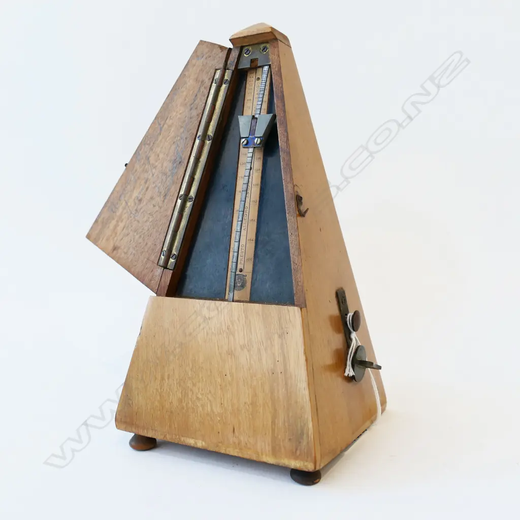 VINTAGE FRENCH WOOD METRONOME H230MM Image 1++