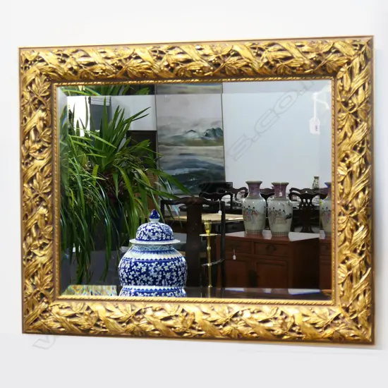 GILT WALL MIRROR H820mm W670mm
