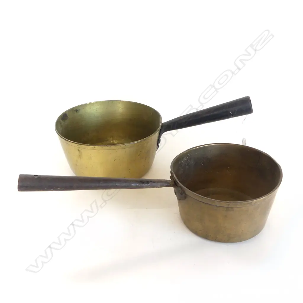 2 VICTORIAN BRASS SAUCEPANS with riveted iron handles Image 1++