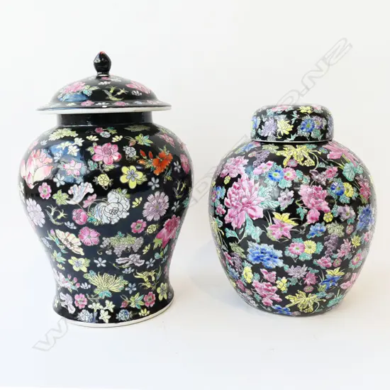 2 ORIENTAL LIDDED VASES H.330mm
