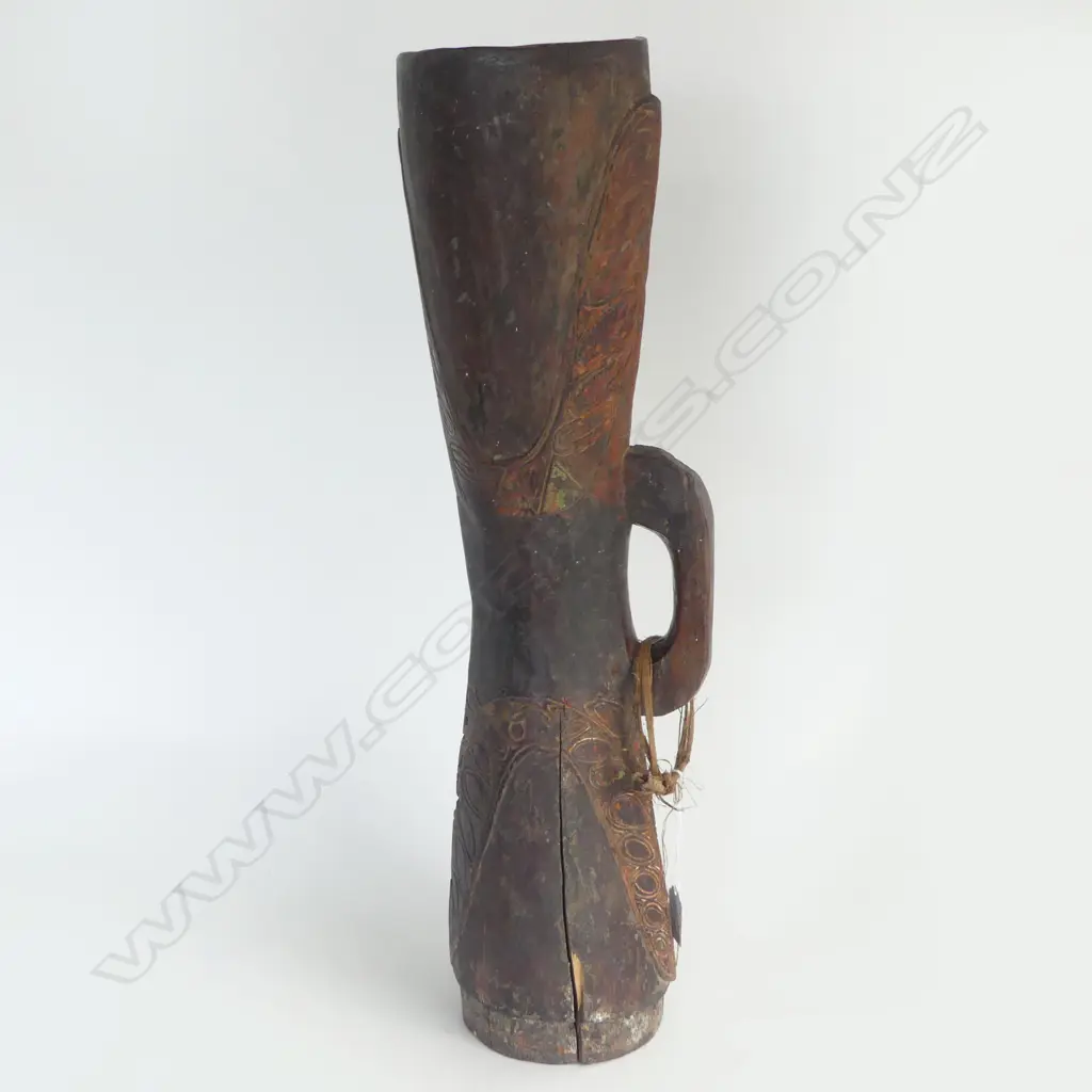 A WOODEN P.N.G KUNDU DRUM WITH NO SKIN H 580 MM Image 1++