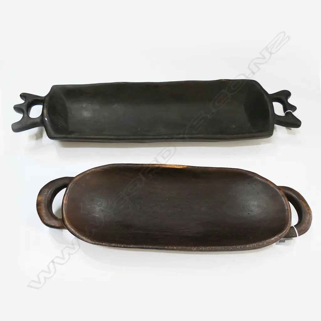 2 HARDWOOD ISLAND FOOD BOWLS WITH HANDLES LONGEST 720MM Image 1++