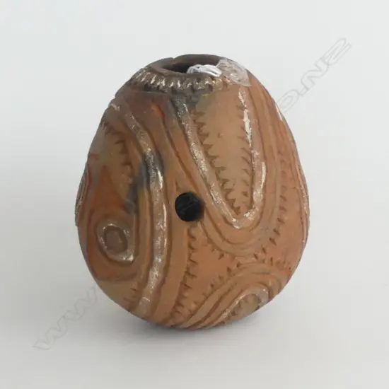 A CLAY P,N.G PIT FIRED FLUTE H 130 MM