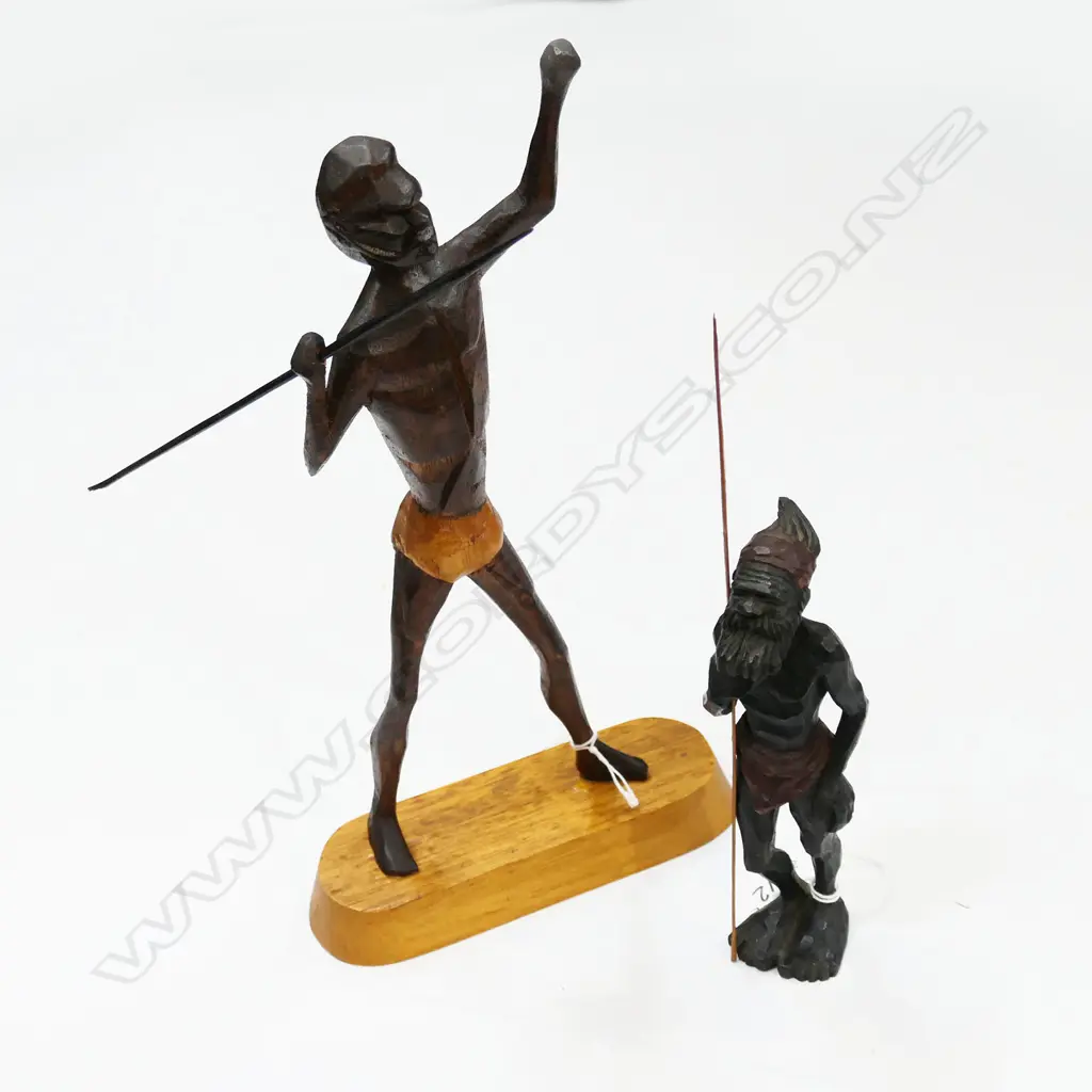2 WOODEN SCULPTURES OF ABORIGINAL HUNTERS WITH SPEARS (TALLEST 280mm) Image 1++