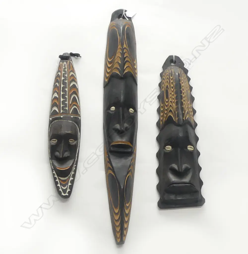 3 ASST P.N.G TRIBAL MASKS LONGEST 710 MM Image 1++