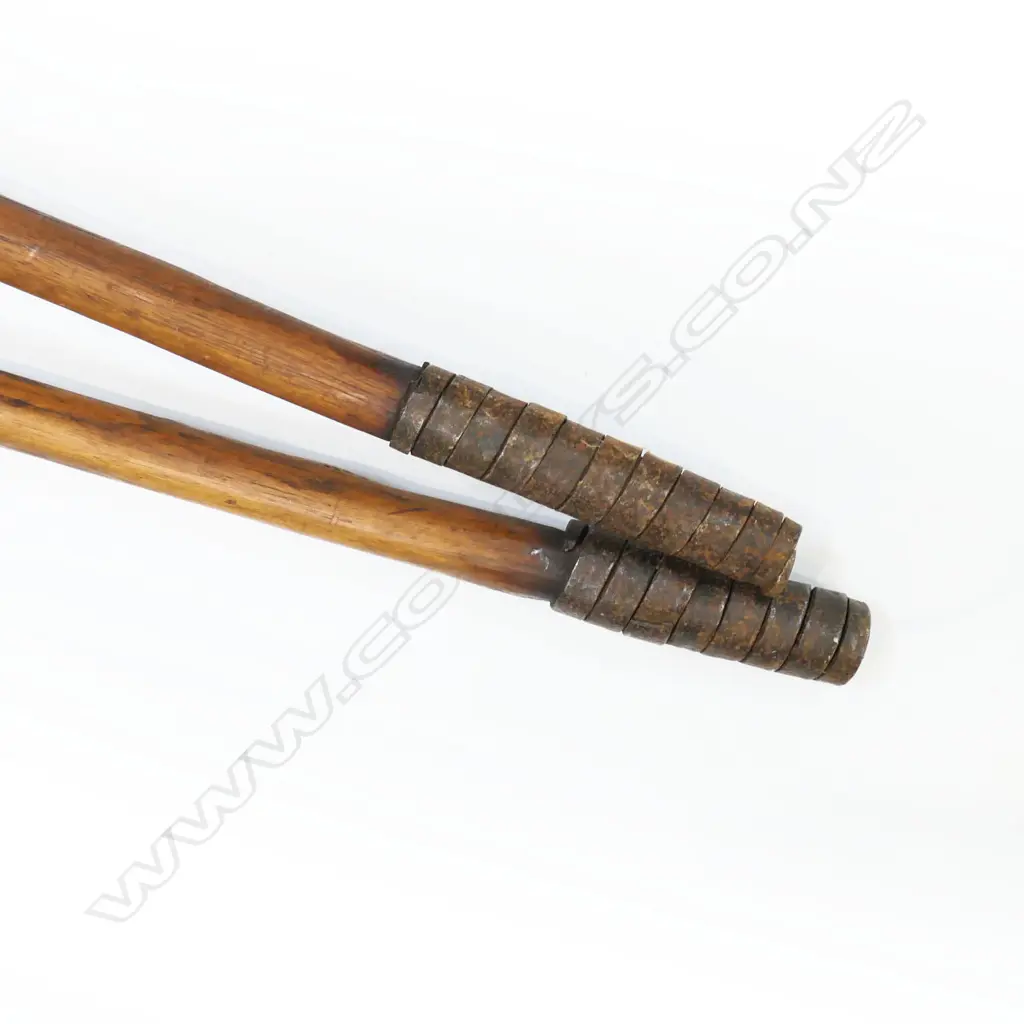 2 ASSENGI WOOD SHAFTED IRON SPEARS L1330MM Image 1++