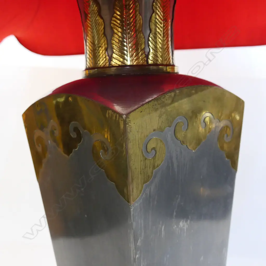 ORIENTAL METAL LAMP w. RED SHADE H.800mm Image 1++