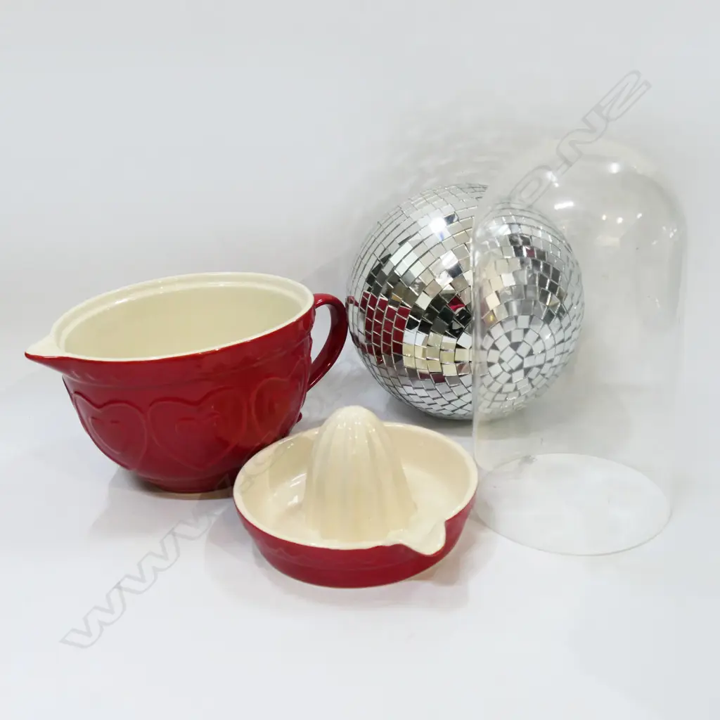 RED FRENCH COUNTRY JUG & LEMON SQUEEZER, PLASTIC DOME H.255mm, DISCO BALL Image 1++