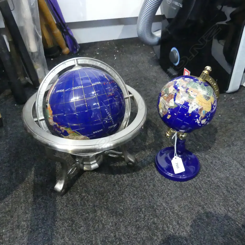 2 WORLD GLOBES INLAID WITH NATURAL STONES H.240mm Image 1++