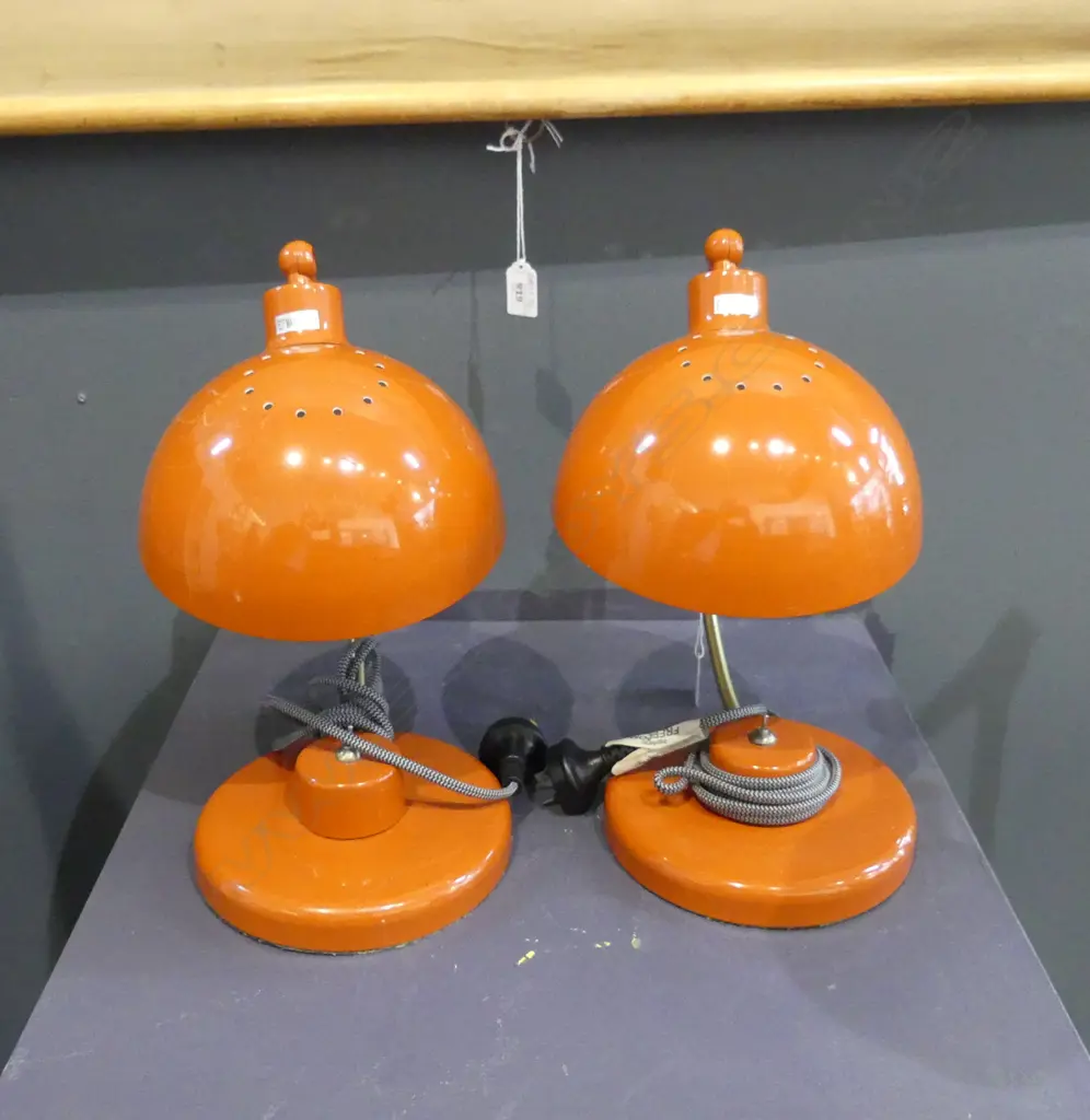PR CONTEMPORARY ORANGE METAL LAMPS H.350mm Image 1++